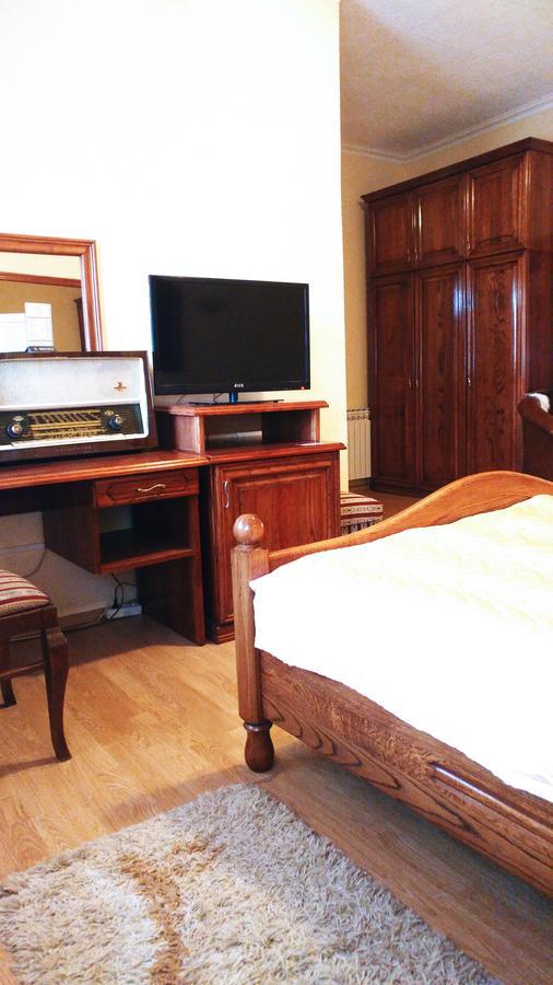 Hotel Derby Orasje Экстерьер фото